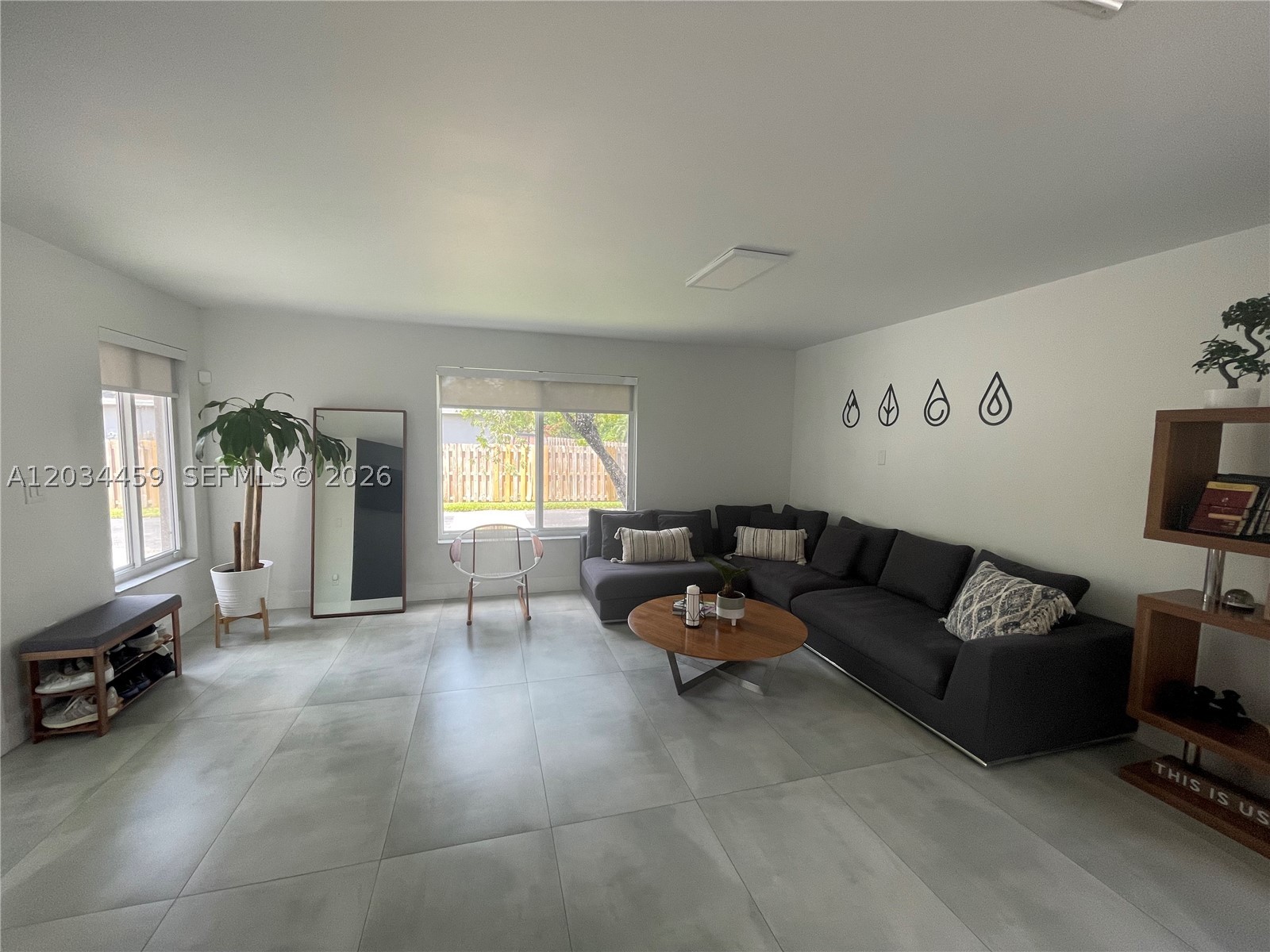 PATIO HOMES OF DORAL PINES - Residential