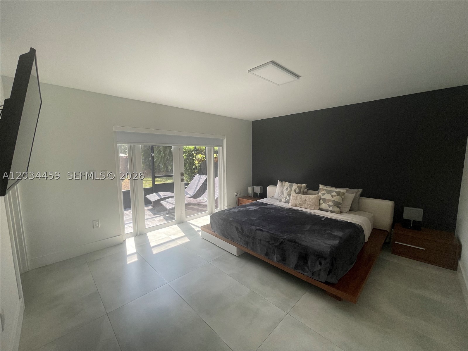 PATIO HOMES OF DORAL PINES - Residential