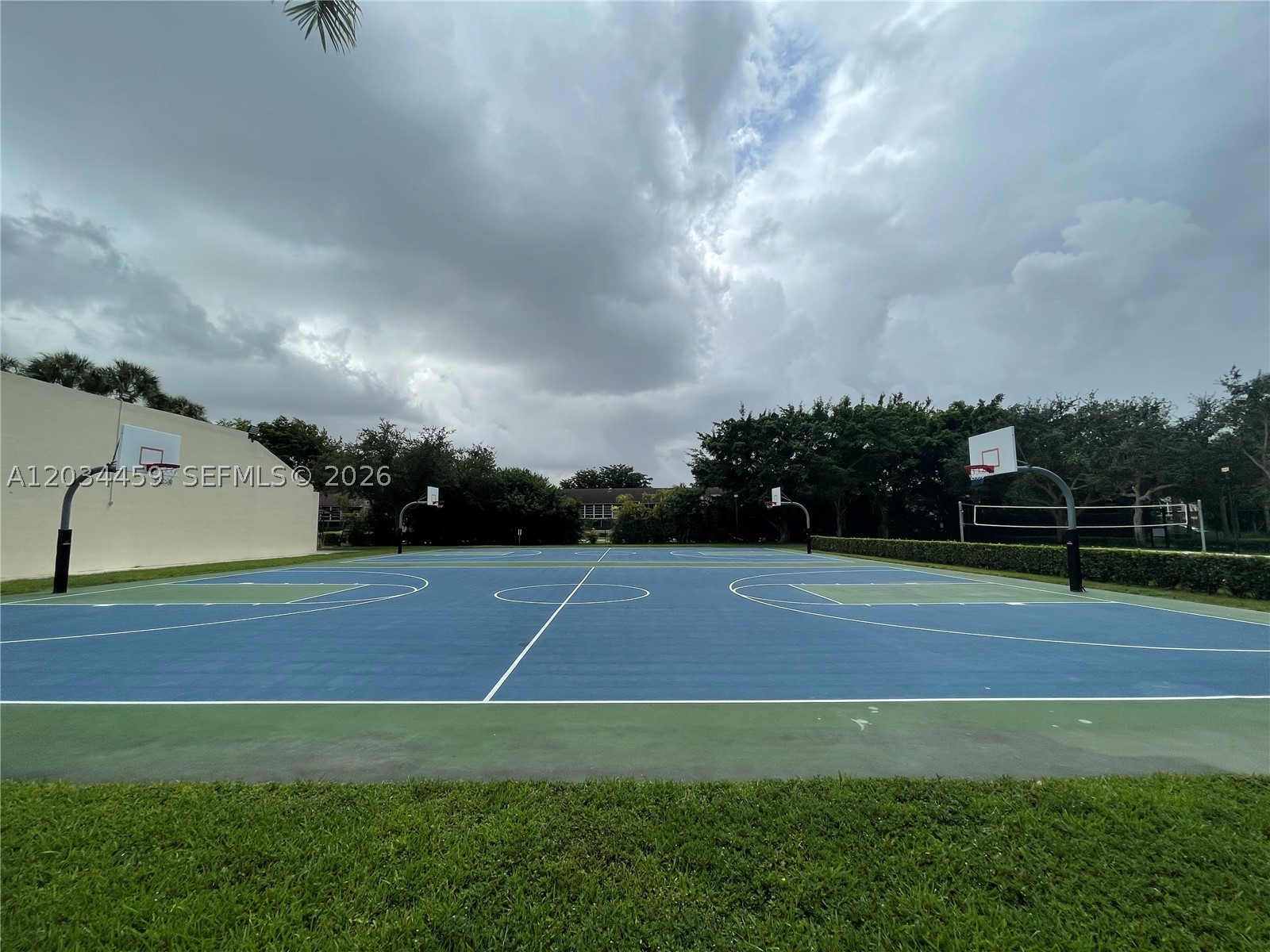 PATIO HOMES OF DORAL PINES - Residential