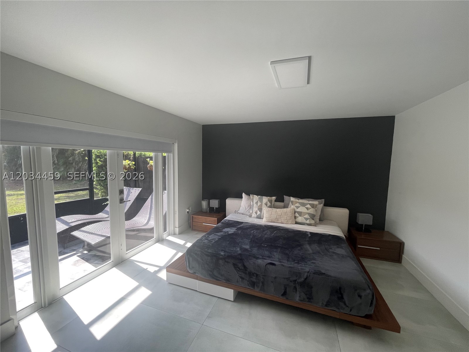 PATIO HOMES OF DORAL PINES - Residential
