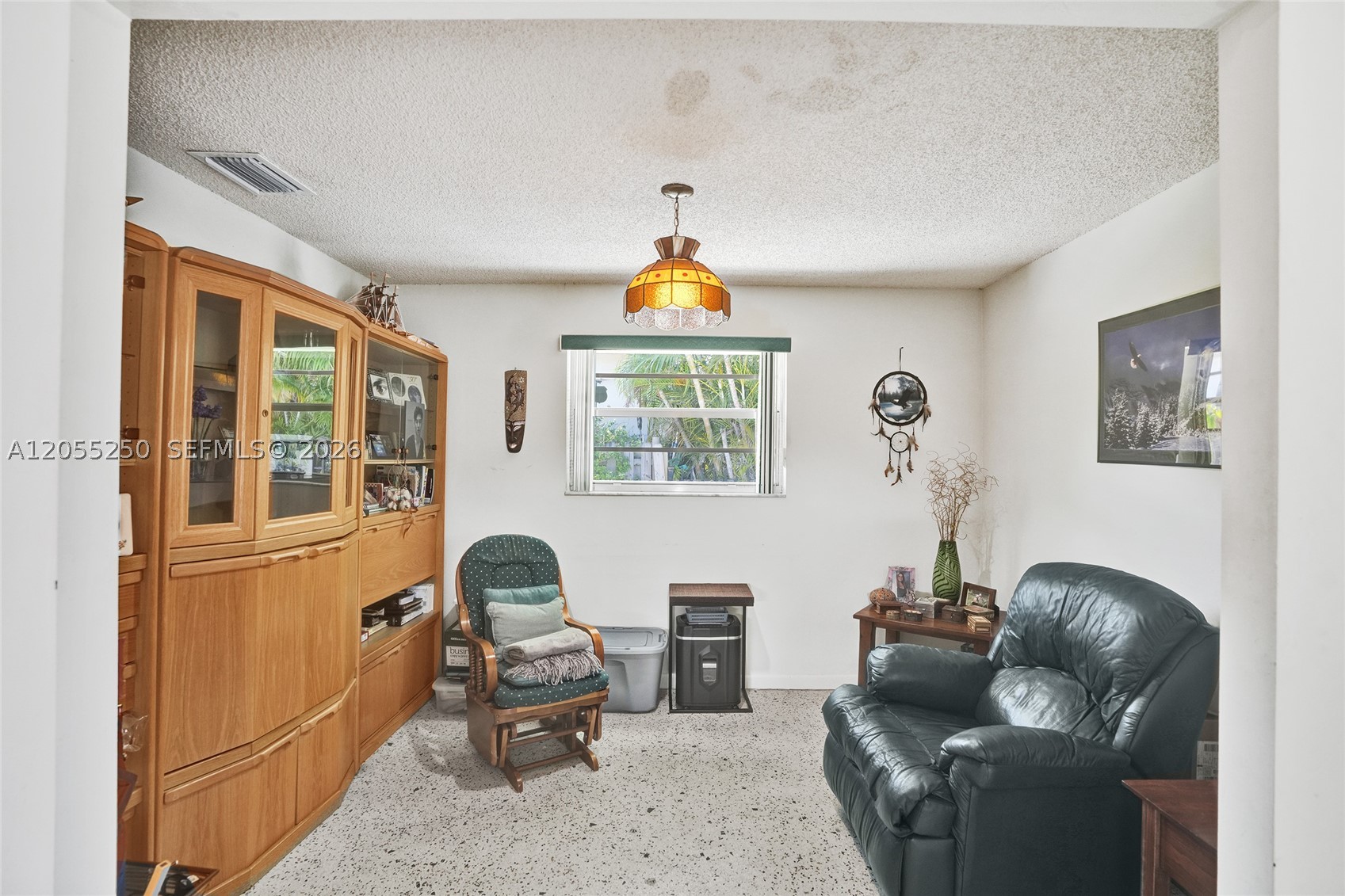 THE PINES - Residential Income