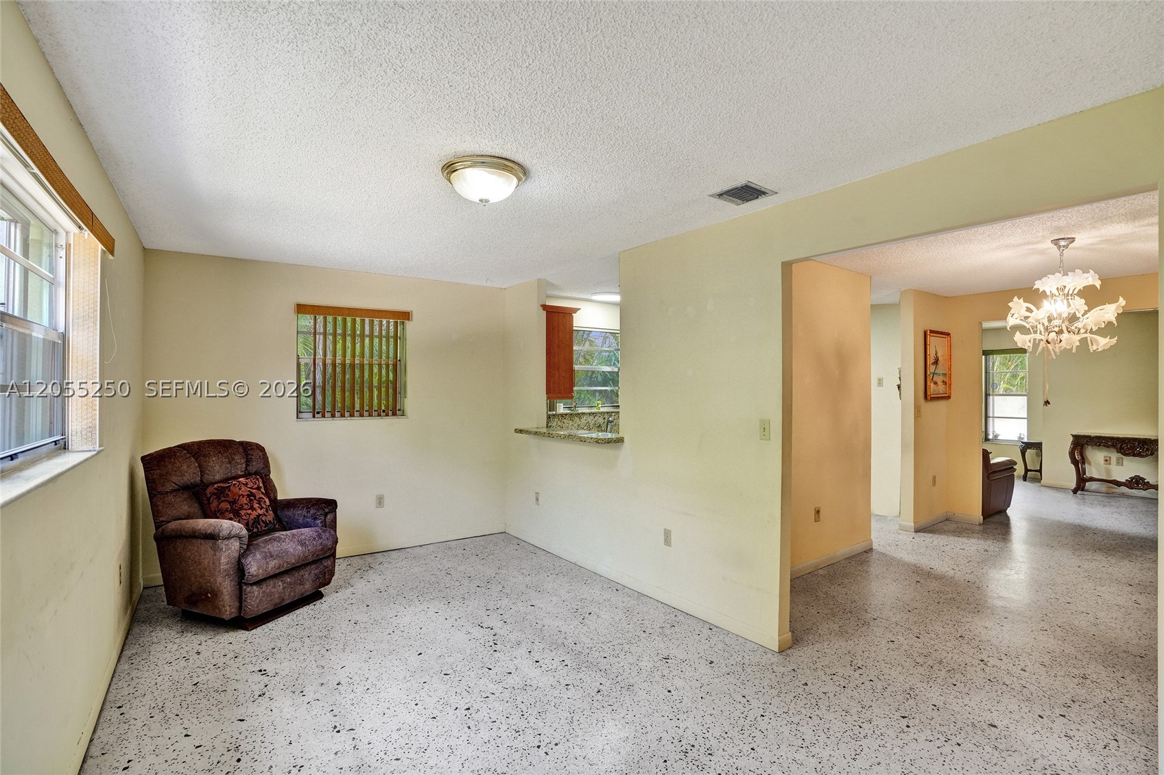 THE PINES - Residential Income