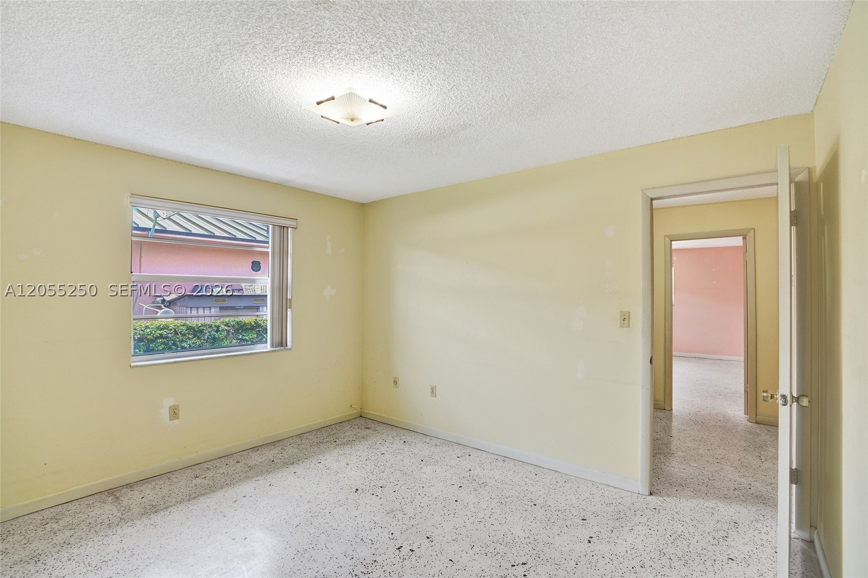 THE PINES - Residential Income