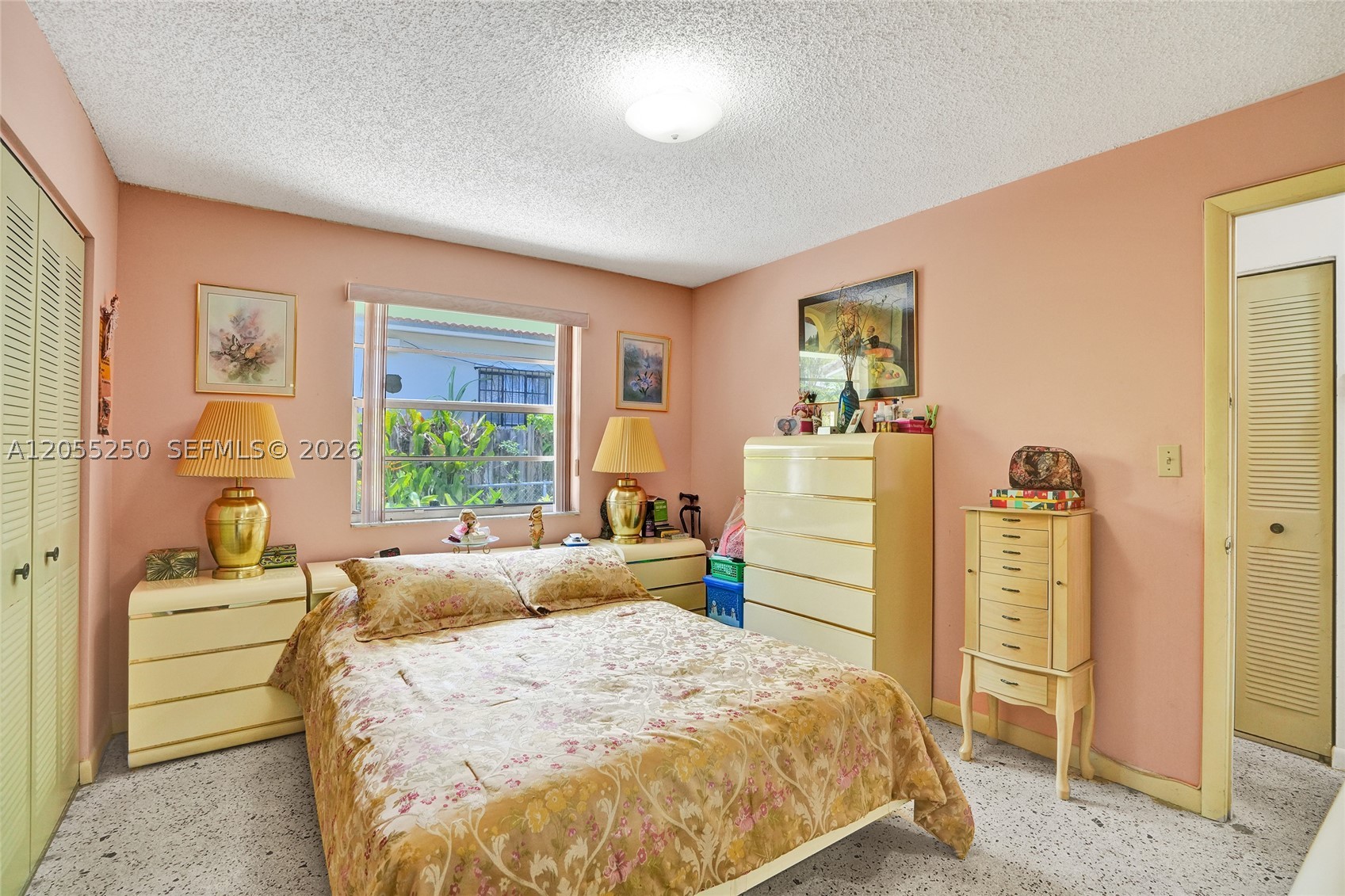 THE PINES - Residential Income