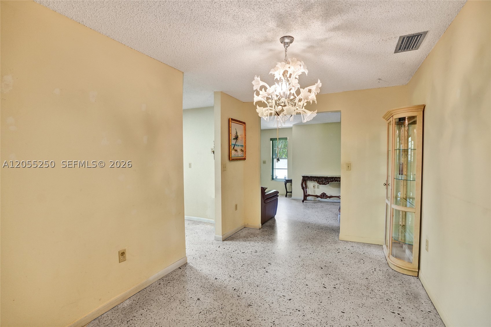 THE PINES - Residential Income