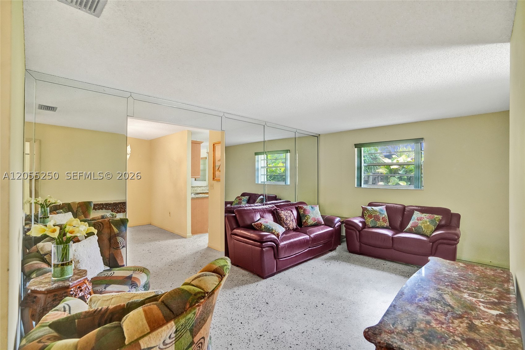 THE PINES - Residential Income