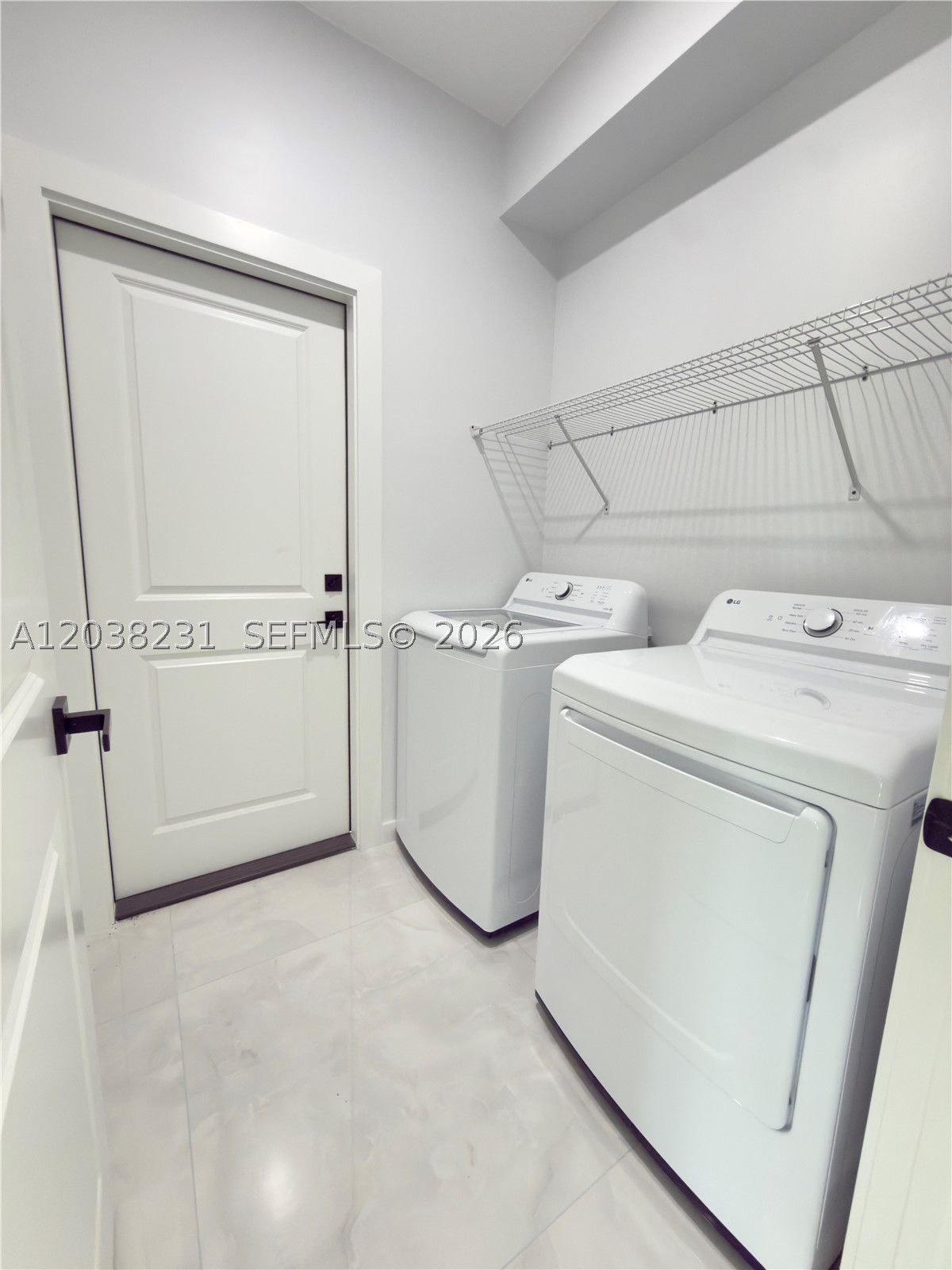 Lee County Unincorporated - Residential Lease