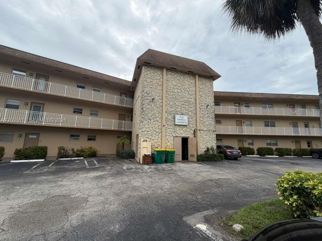Spacious and beautifully maintained 2BR/2BA + extra room (enclosed balcony) with a relaxing water view. Located in a desirable 55+ community, this first-floor unit offers comfort and convenience. The enclosed balcony provides flexible space for a den, office, or additional living area. Please note: the enclosed patio is separated from the living room by a hurricane shutter. A/C installed in 2024. Remodeled bathrooms, tile flooring throughout, and a bright, inviting layout. Surrounded by beautiful gardens and enjoyable social areas, perfect for a peaceful lifestyle.

Currently rented at $2,000/month—start generating income from day one! Ideal for investors. ROI and rental terms to be verified by buyer.