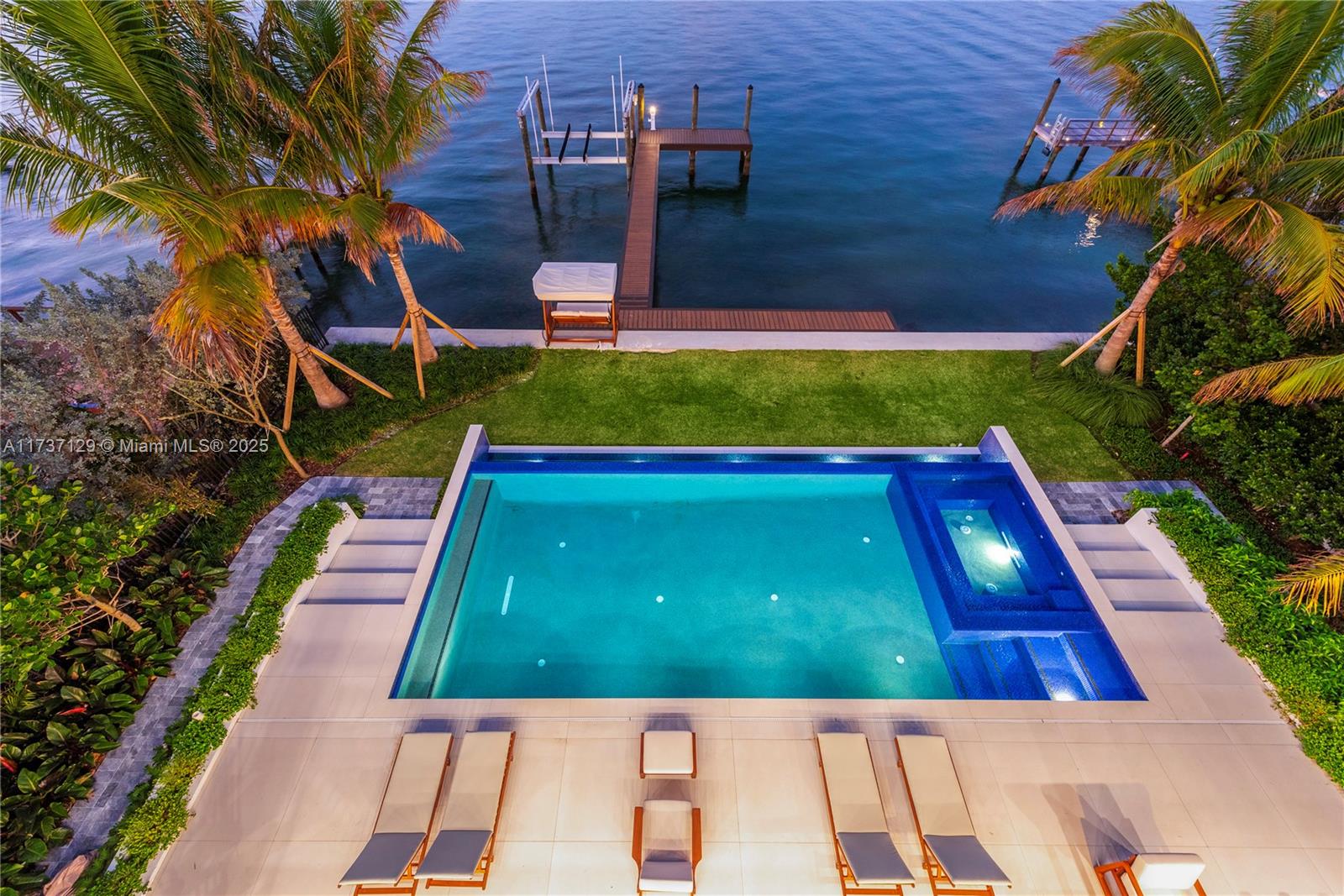 BISCAYNE POINT - Residential