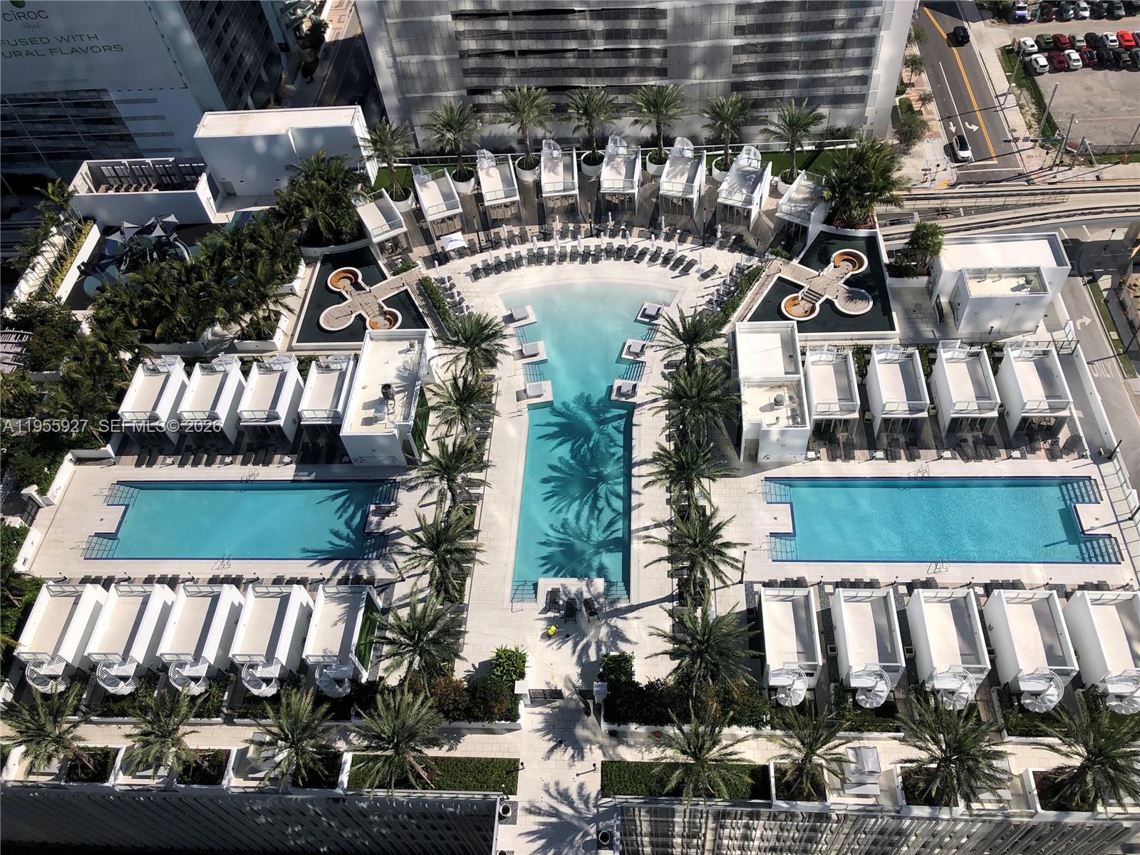 PARAMOUNT MIAMI WORLDCENT - Residential
