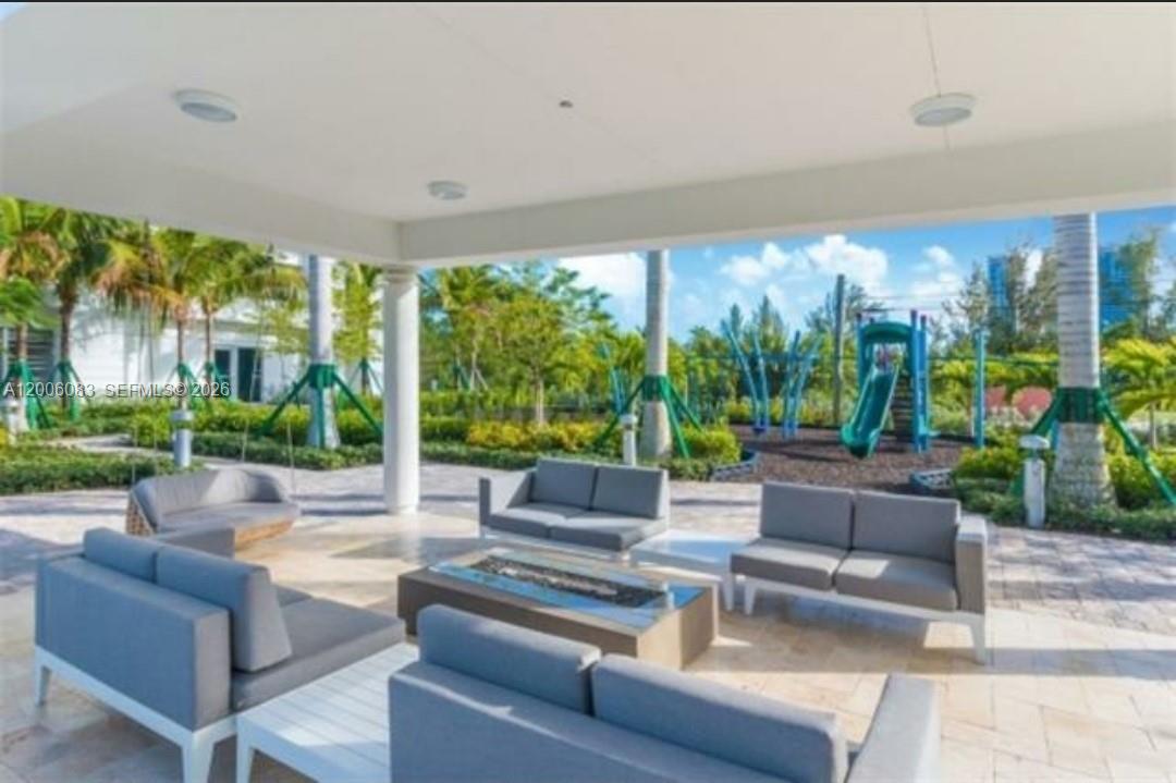 MARINA PALMS RESIDENCES S - Residential