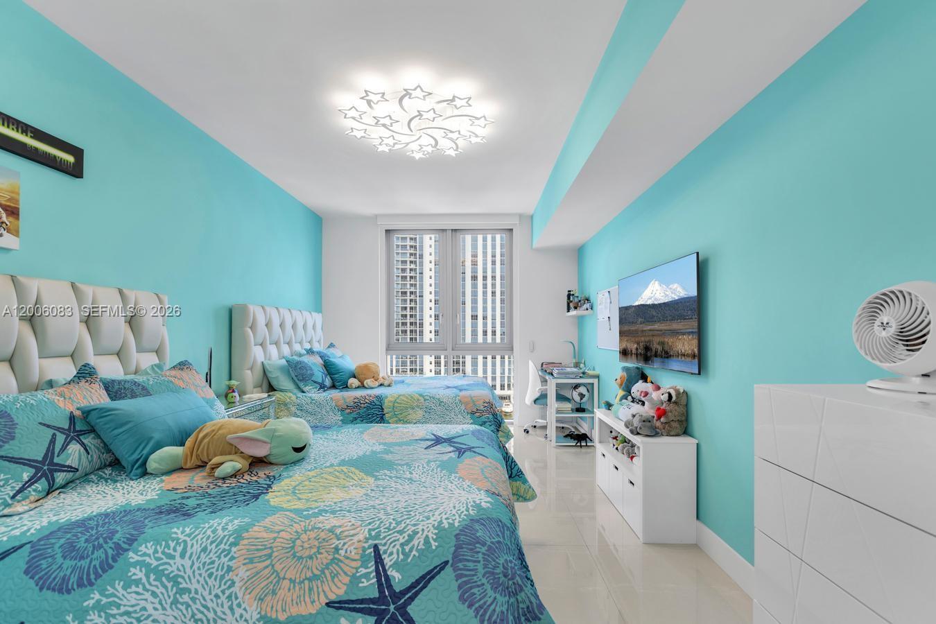 MARINA PALMS RESIDENCES S - Residential