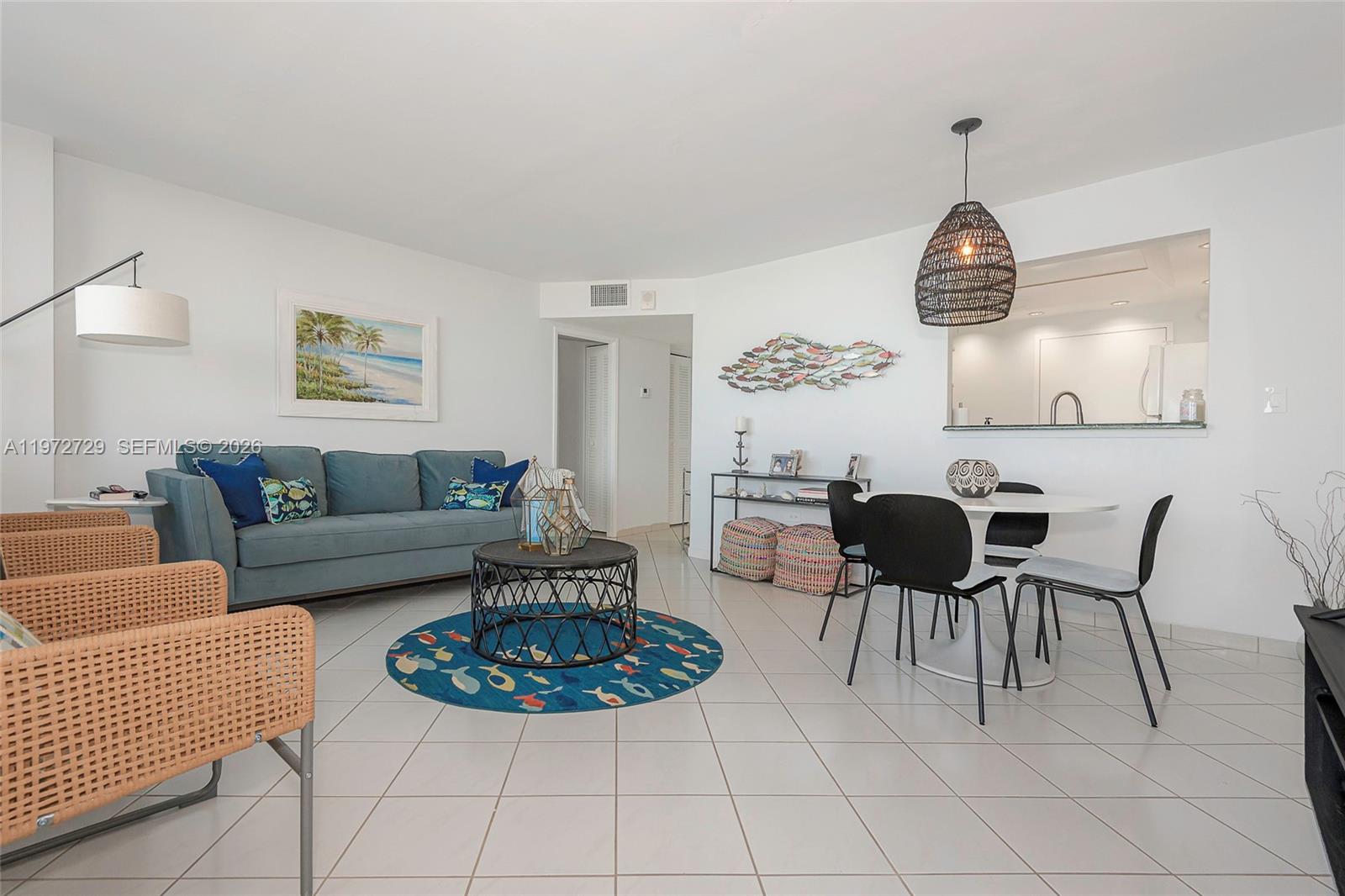 BURLEIGH HOUSE CONDO - Residential