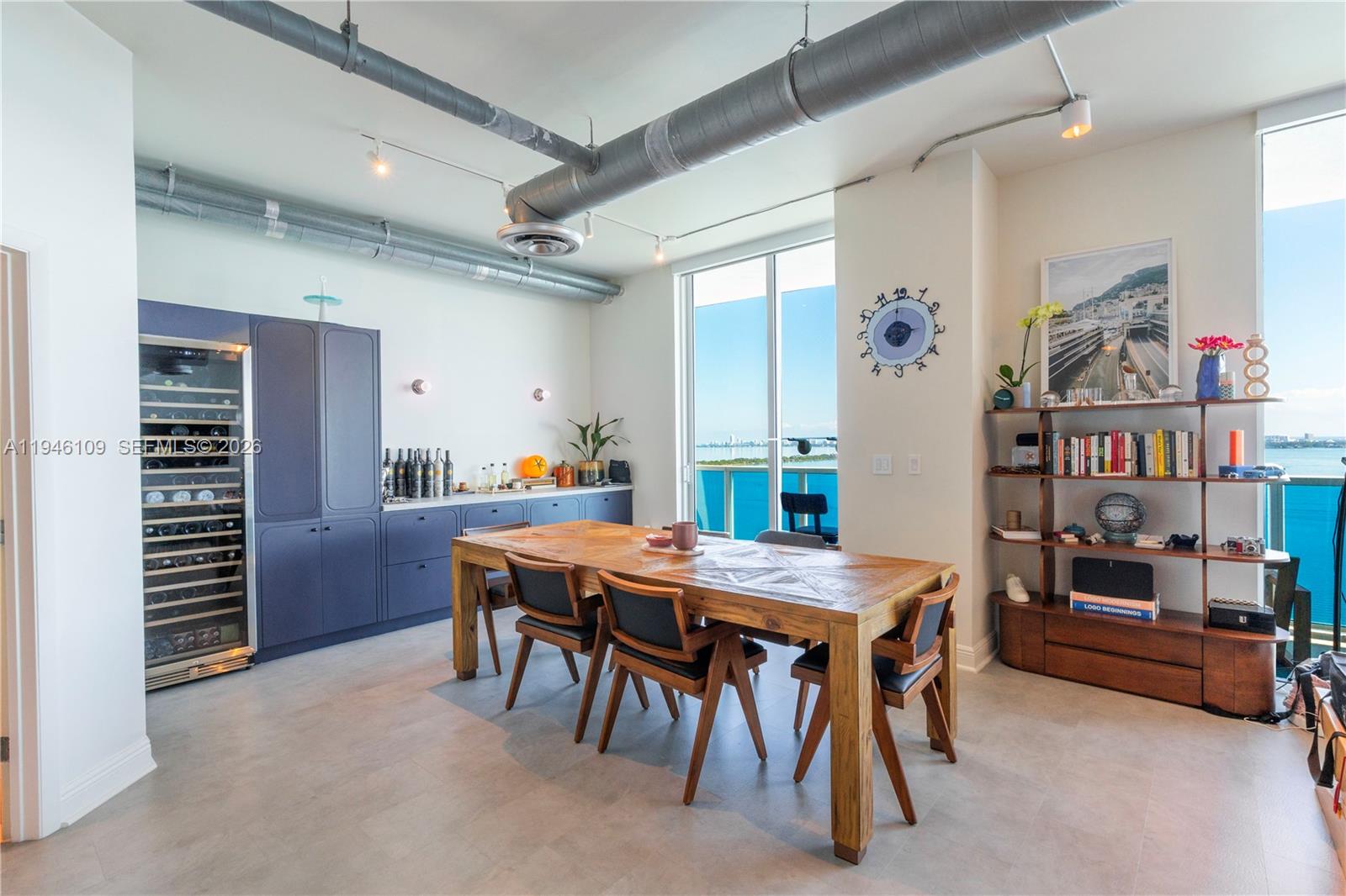 STAR LOFTS ON THE BAY CON - Residential