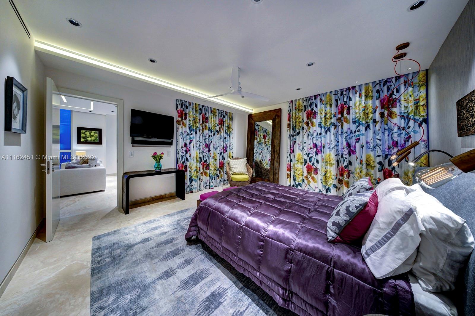 MOSAIC ON MIAMI BEACH CON - Residential