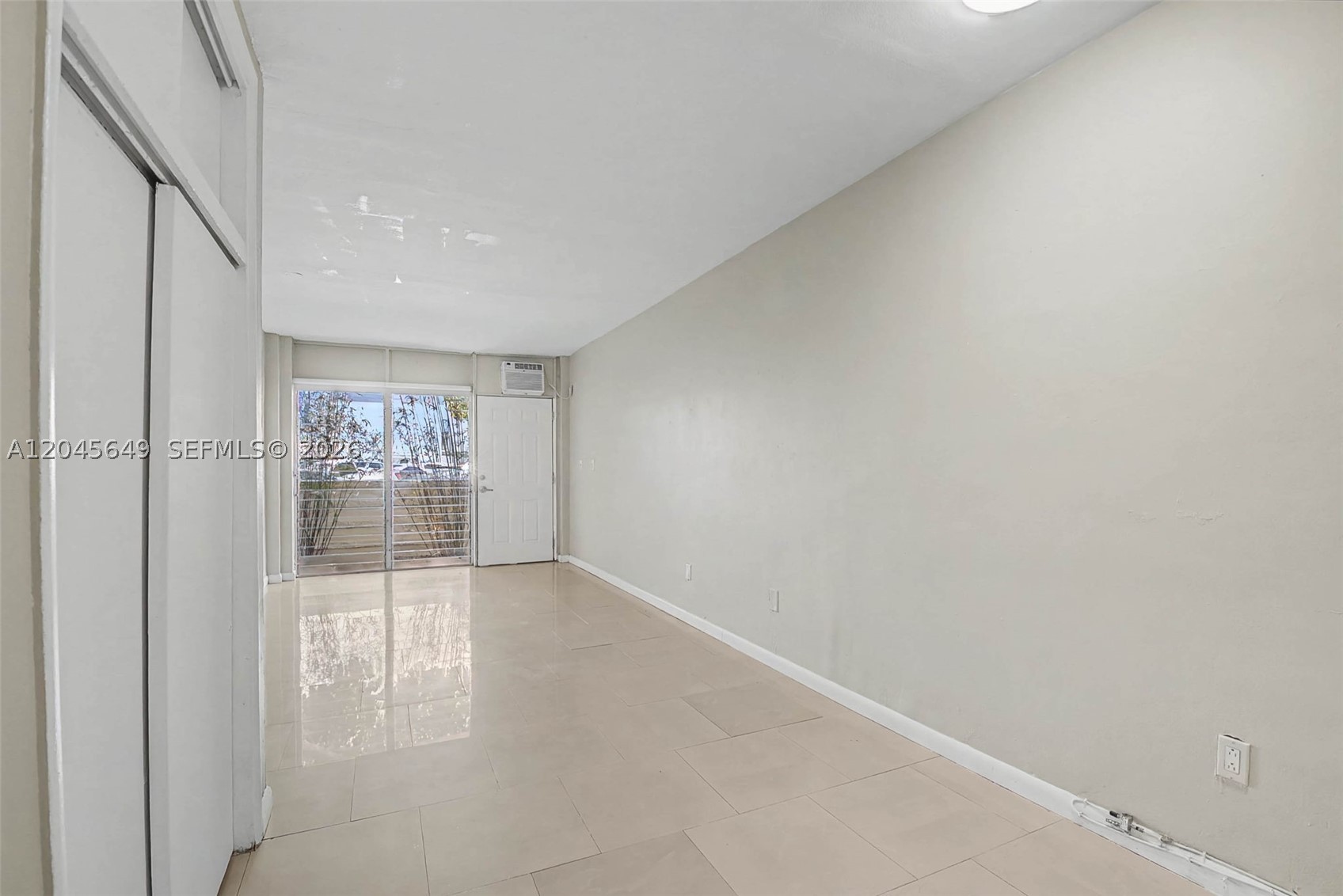 GOLF COURSE SUB AMD PL - Residential Lease