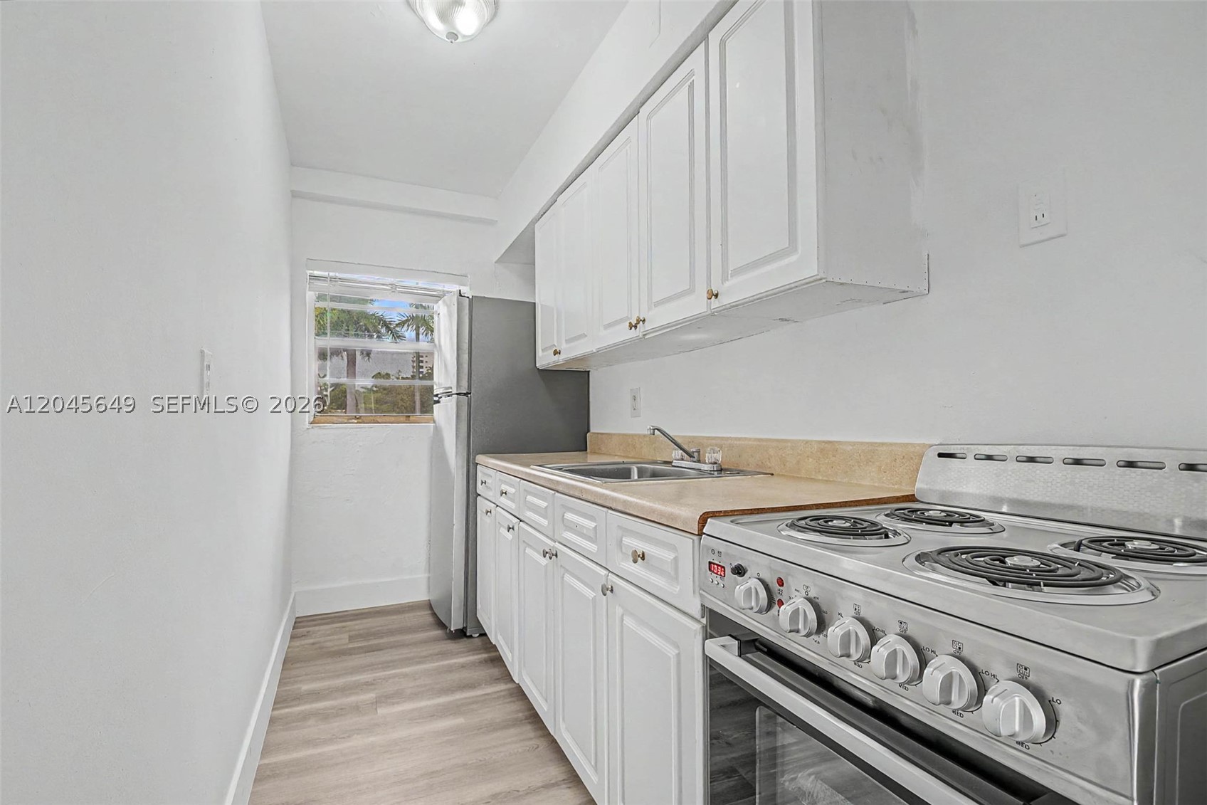 GOLF COURSE SUB AMD PL - Residential Lease