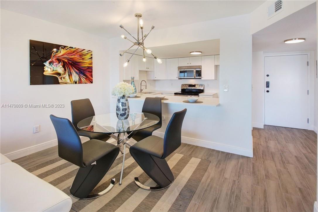 MANORS OF INVERRARY XII - Residential Lease