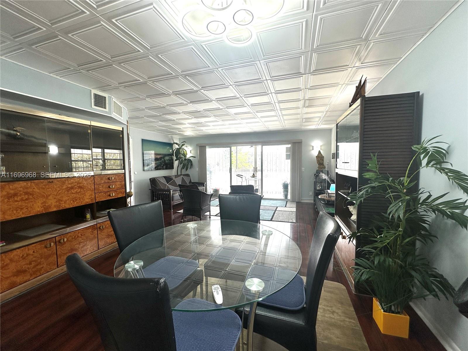 HAWTHORNE AT CENTURY VILL - Residential
