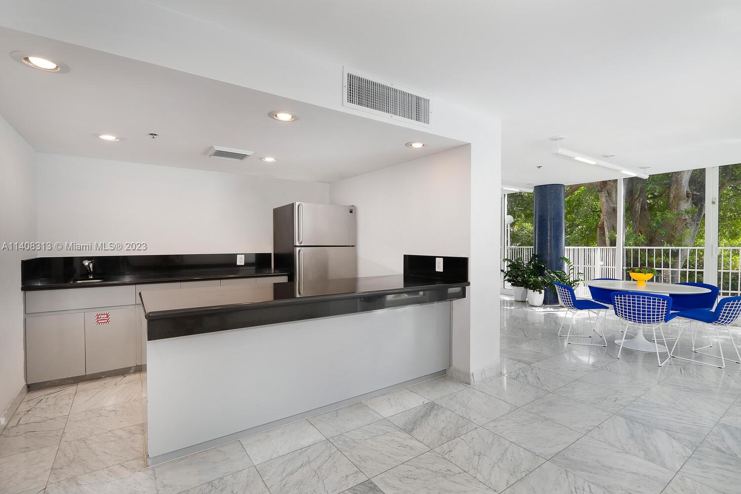 IMPERIAL AT BRICKELL COND - Residential