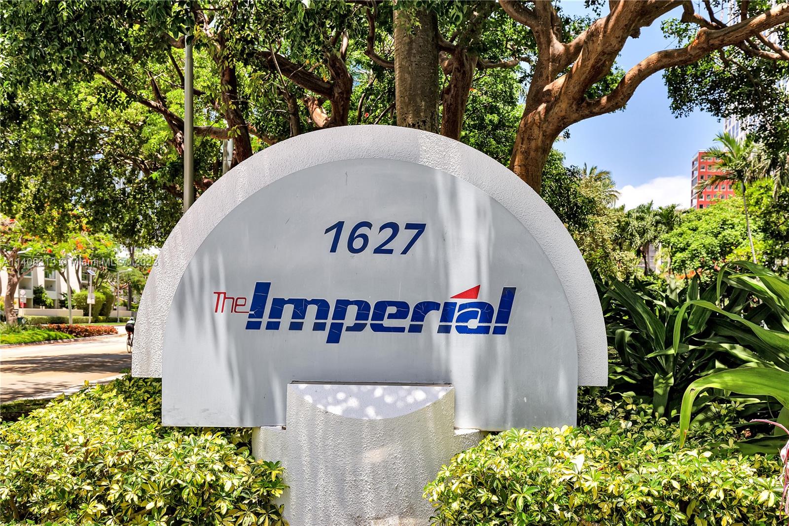 IMPERIAL AT BRICKELL COND - Residential