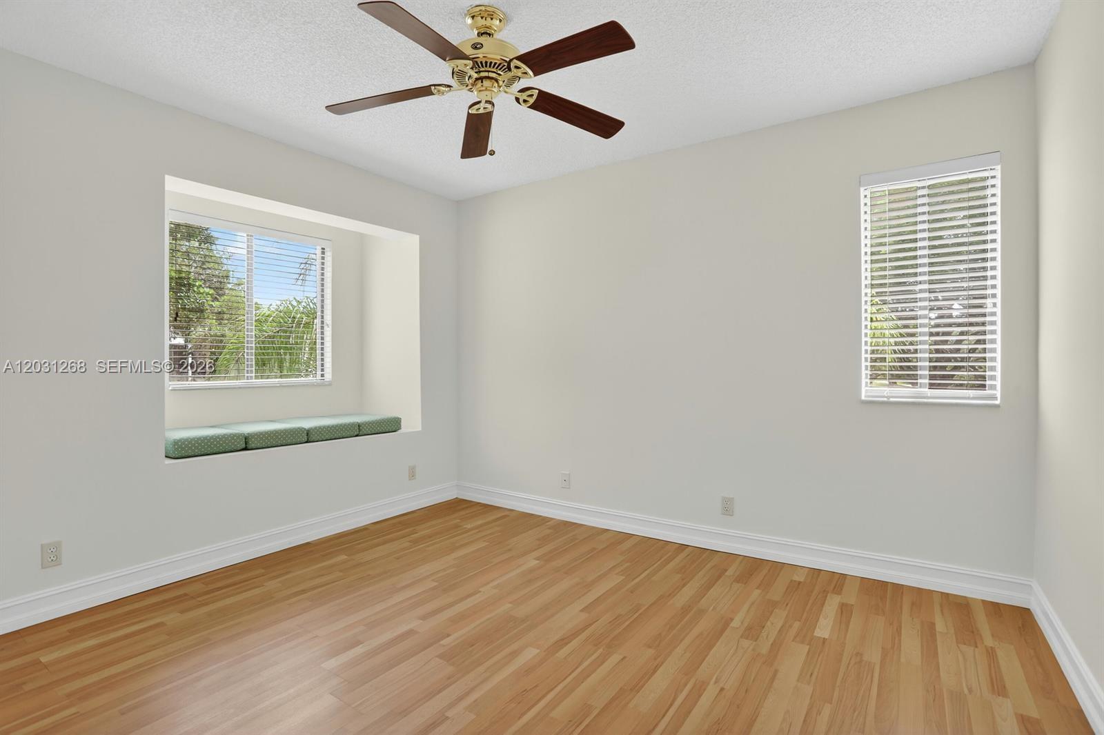 CARRIAGE HOMES AT TERRAMAR - Residential
