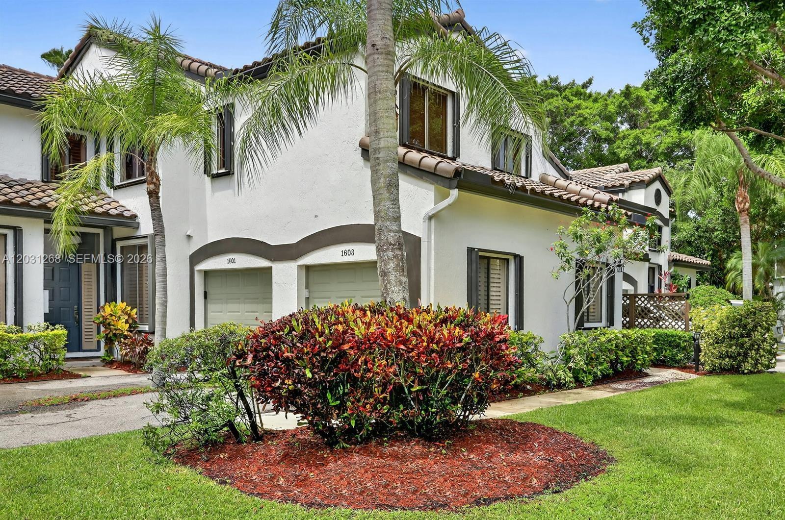 CARRIAGE HOMES AT TERRAMAR - Residential