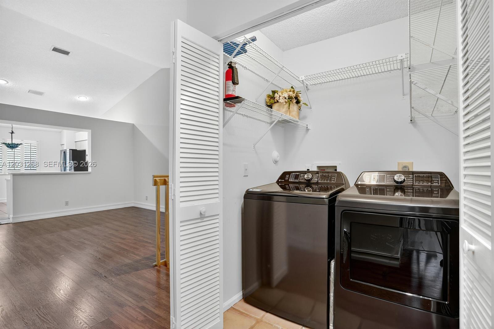 CARRIAGE HOMES AT TERRAMAR - Residential