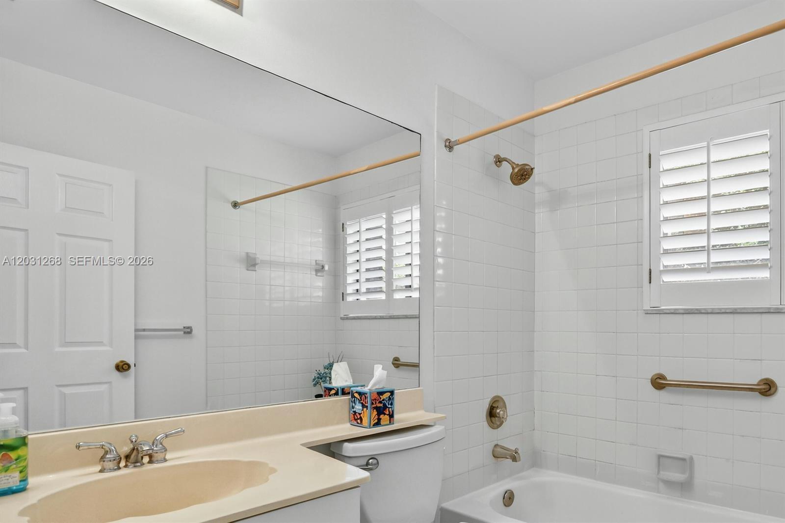 CARRIAGE HOMES AT TERRAMAR - Residential
