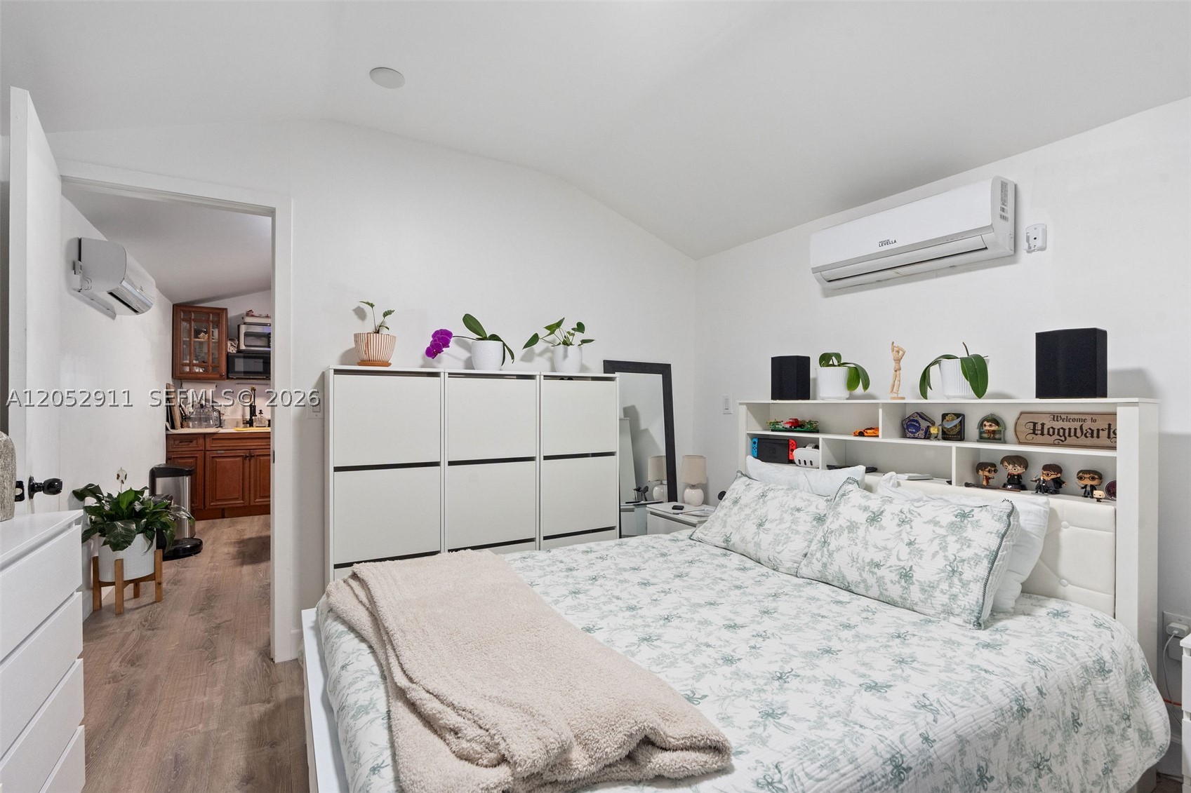 MIRAMAR SEC 10 - Residential