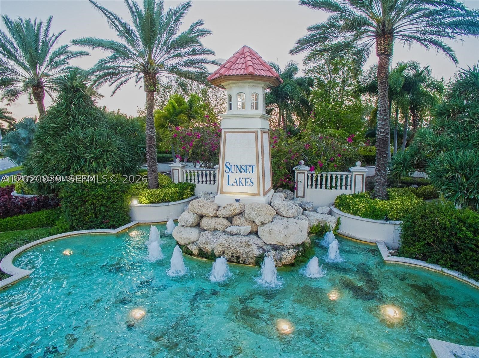 SUNSET LAKES PLAT ONE - Residential