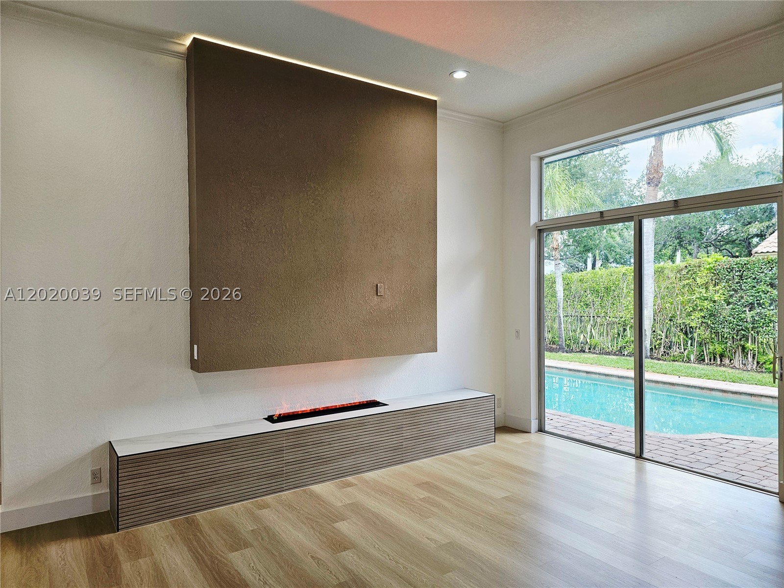 SUNSET LAKES PLAT ONE - Residential
