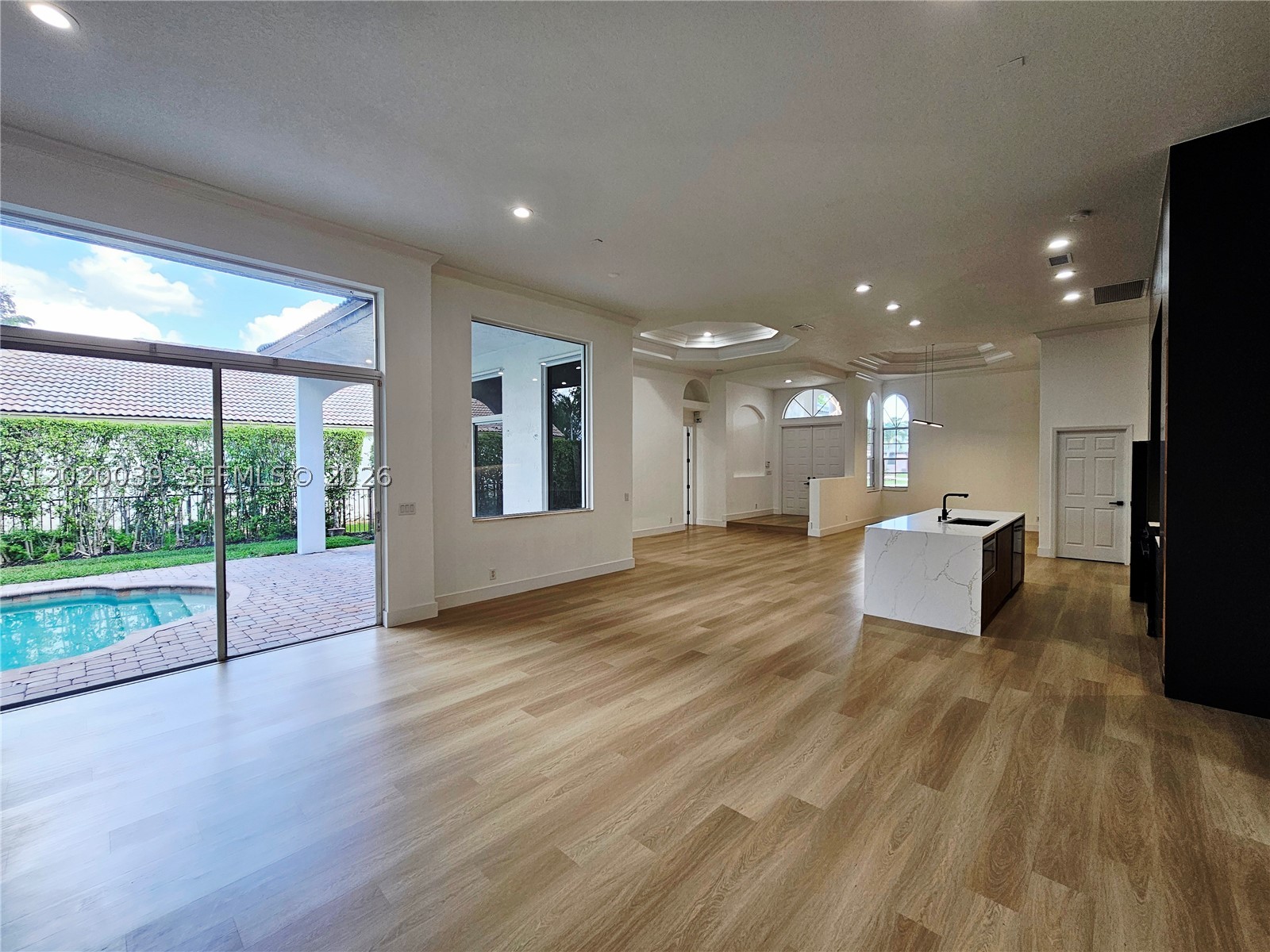 SUNSET LAKES PLAT ONE - Residential