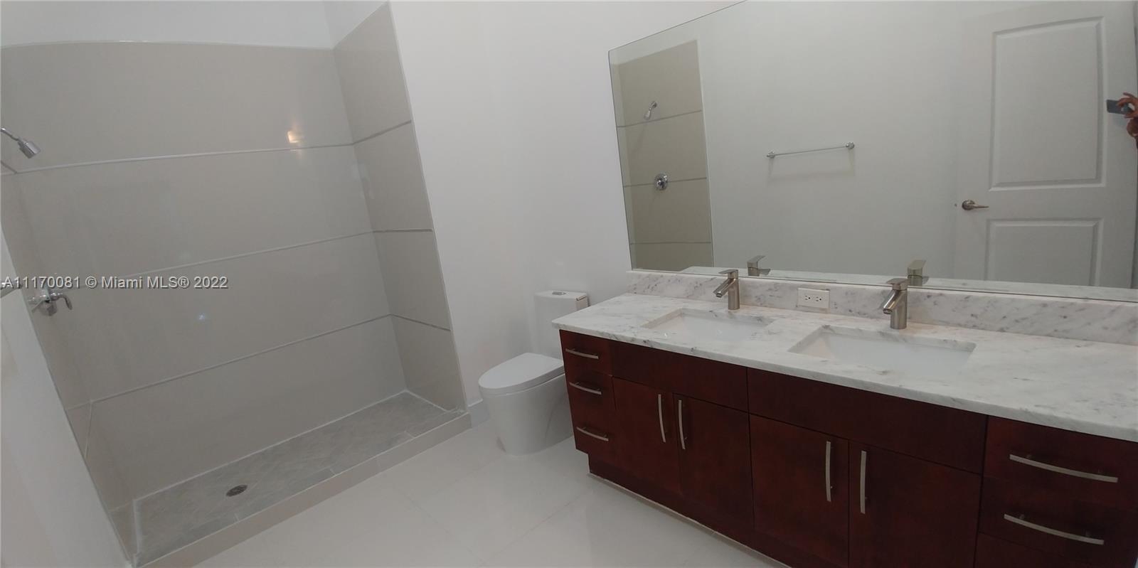 EDGE CONDO - Residential