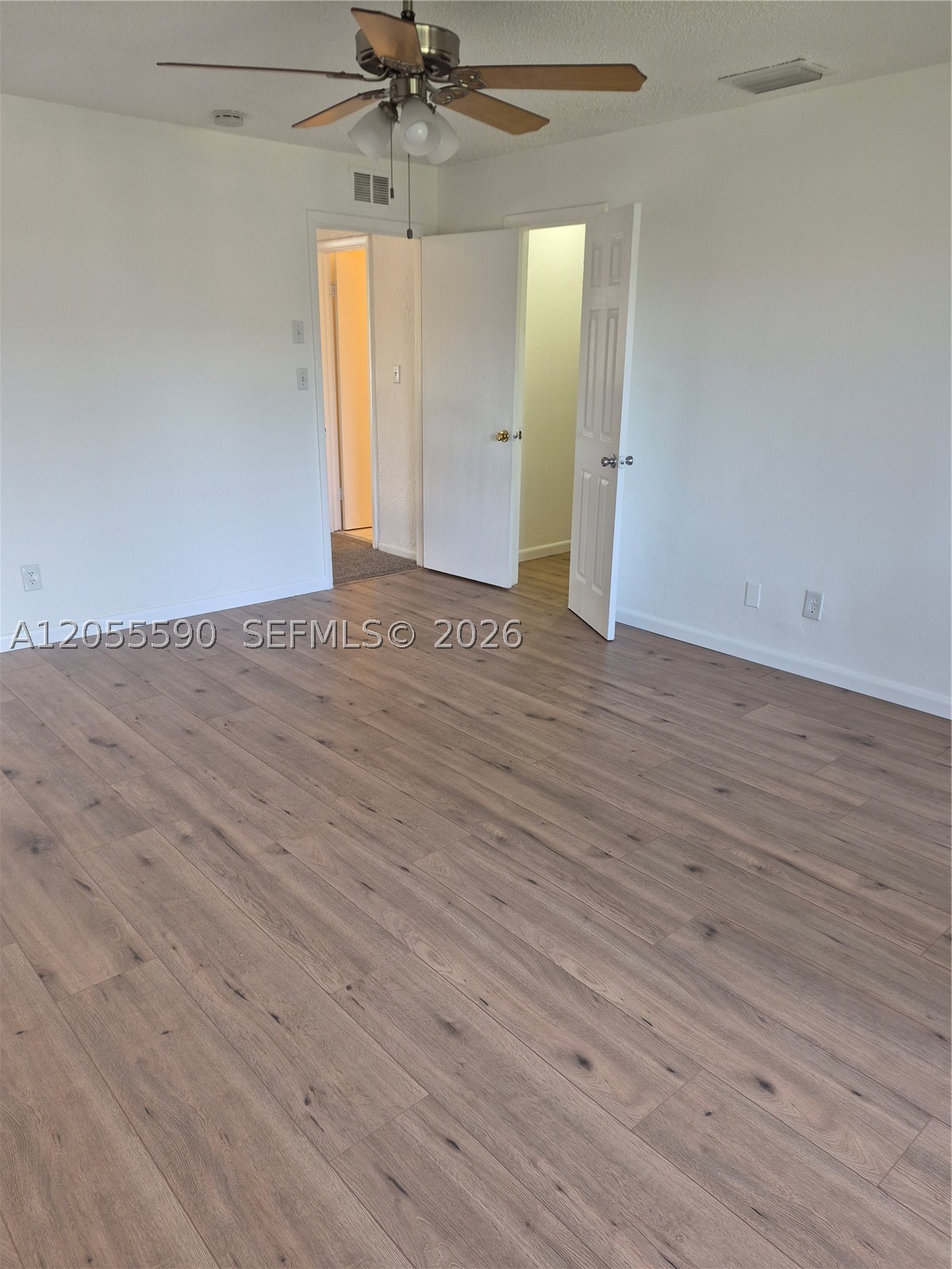MAPLEWOOD TOWNHOUSES COND - Residential