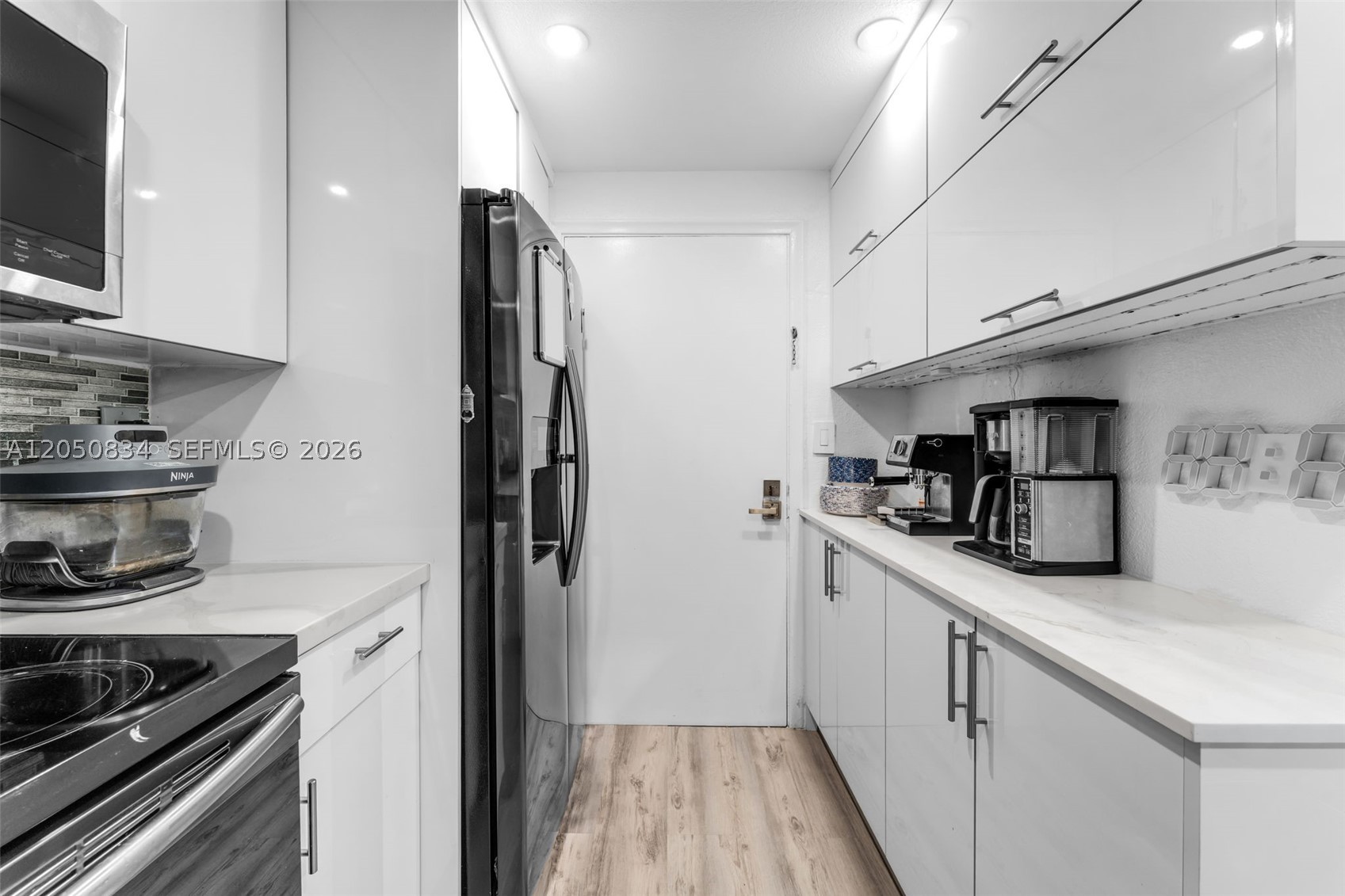 PUERTA DEL SOL CONDO - Residential