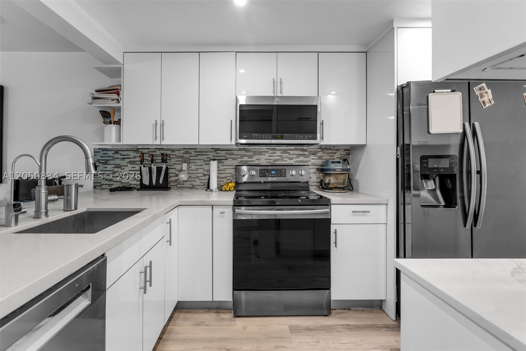PUERTA DEL SOL CONDO - Residential