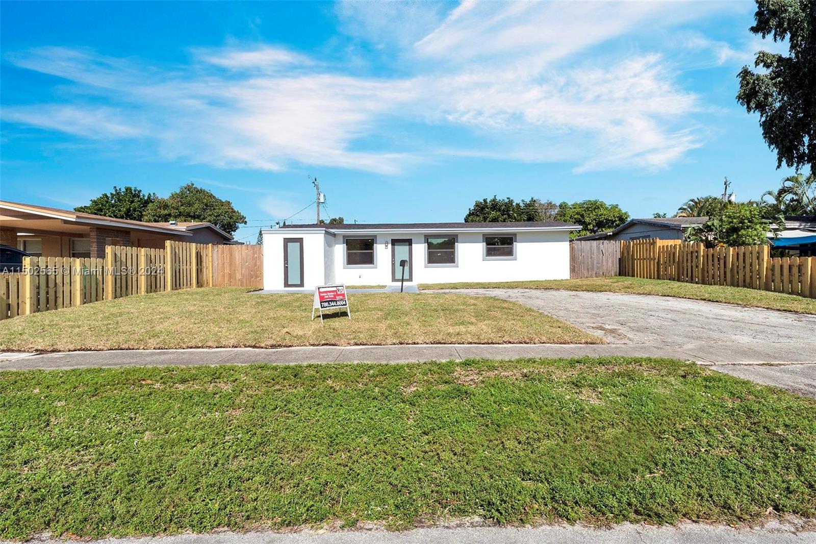 DRIFTWOOD ESTATES NO 15 - Residential