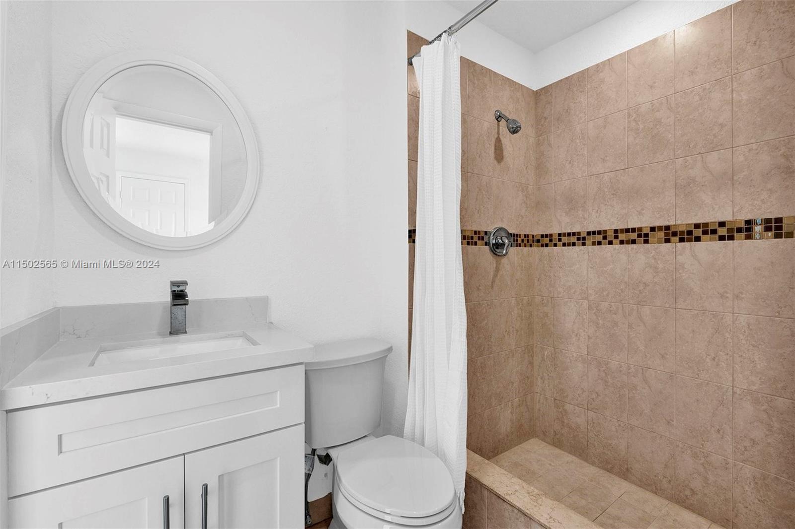 DRIFTWOOD ESTATES NO 15 - Residential