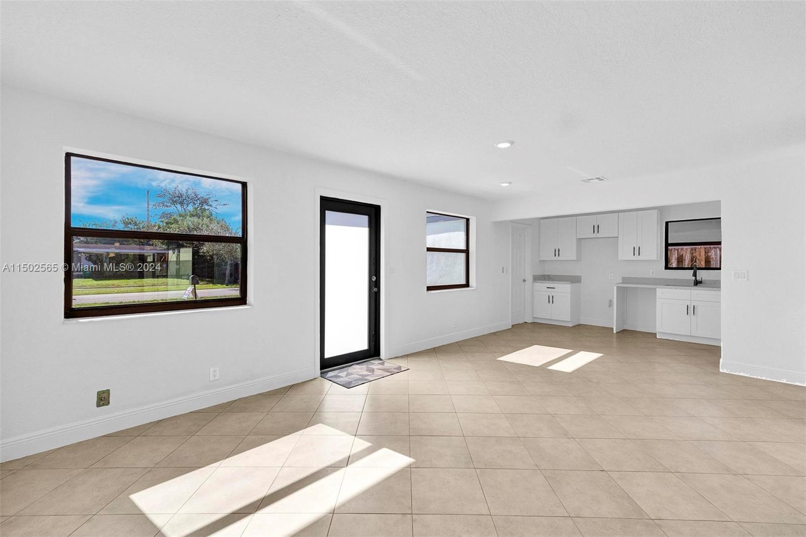 DRIFTWOOD ESTATES NO 15 - Residential