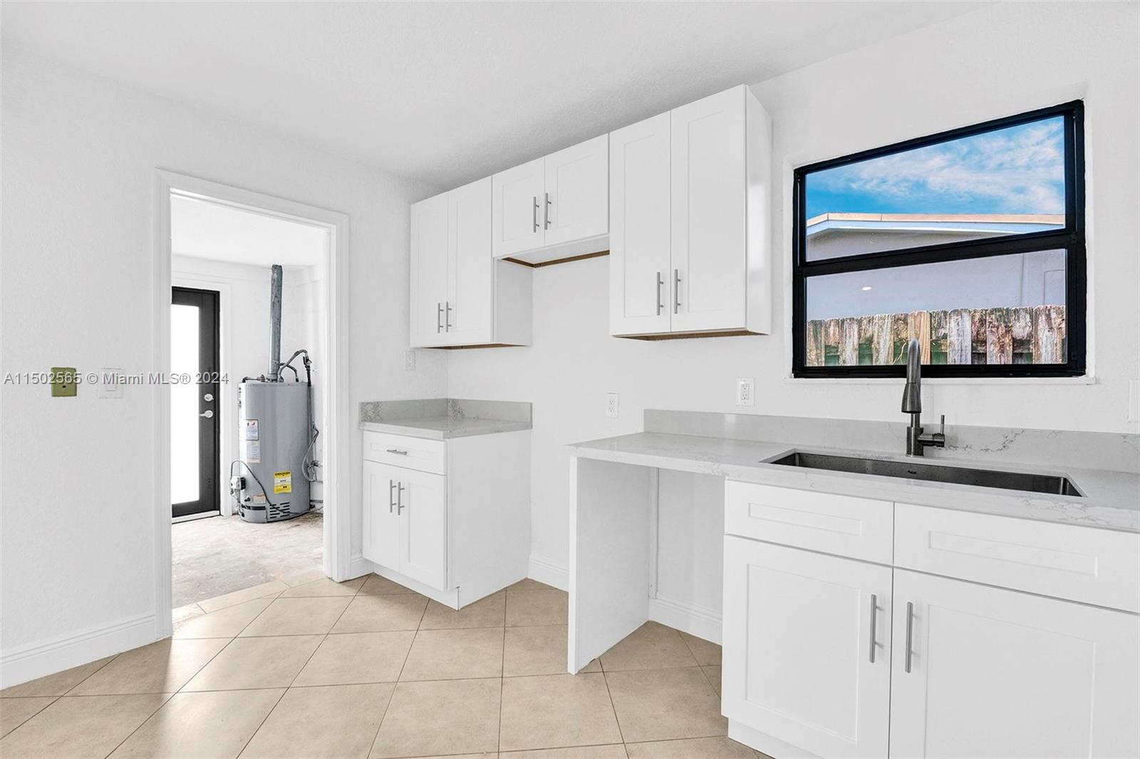 DRIFTWOOD ESTATES NO 15 - Residential