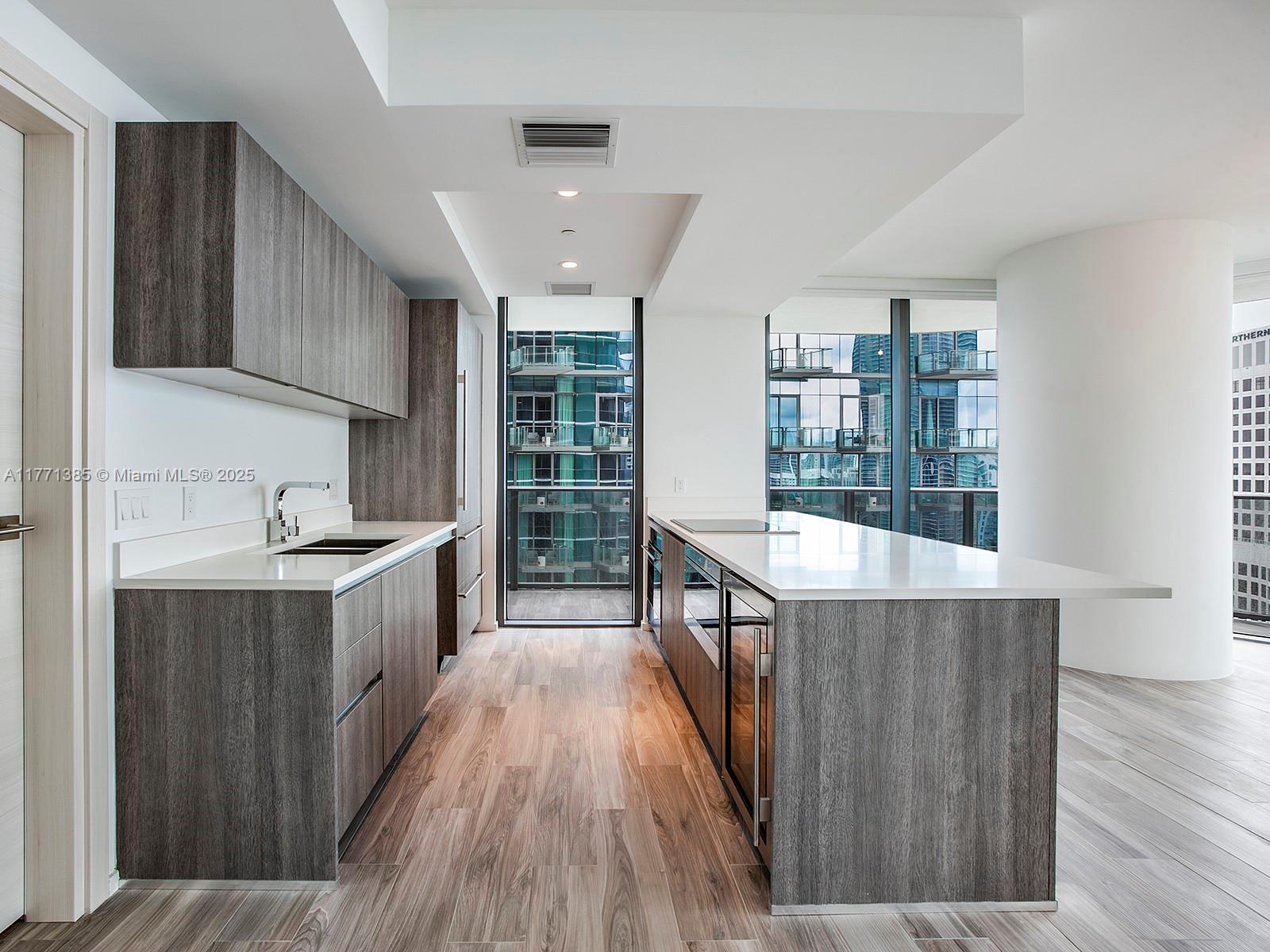 801 SMA RESIDENCES CONDO - Residential Lease