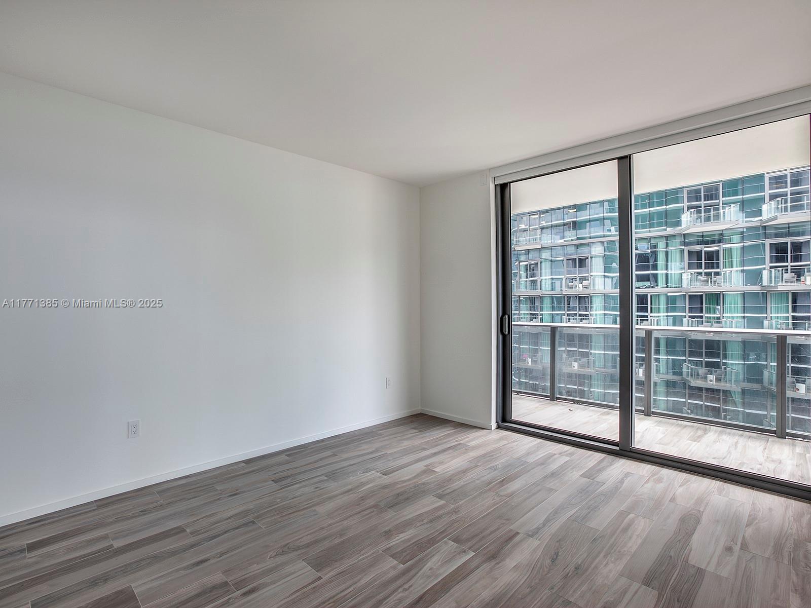 801 SMA RESIDENCES CONDO - Residential Lease