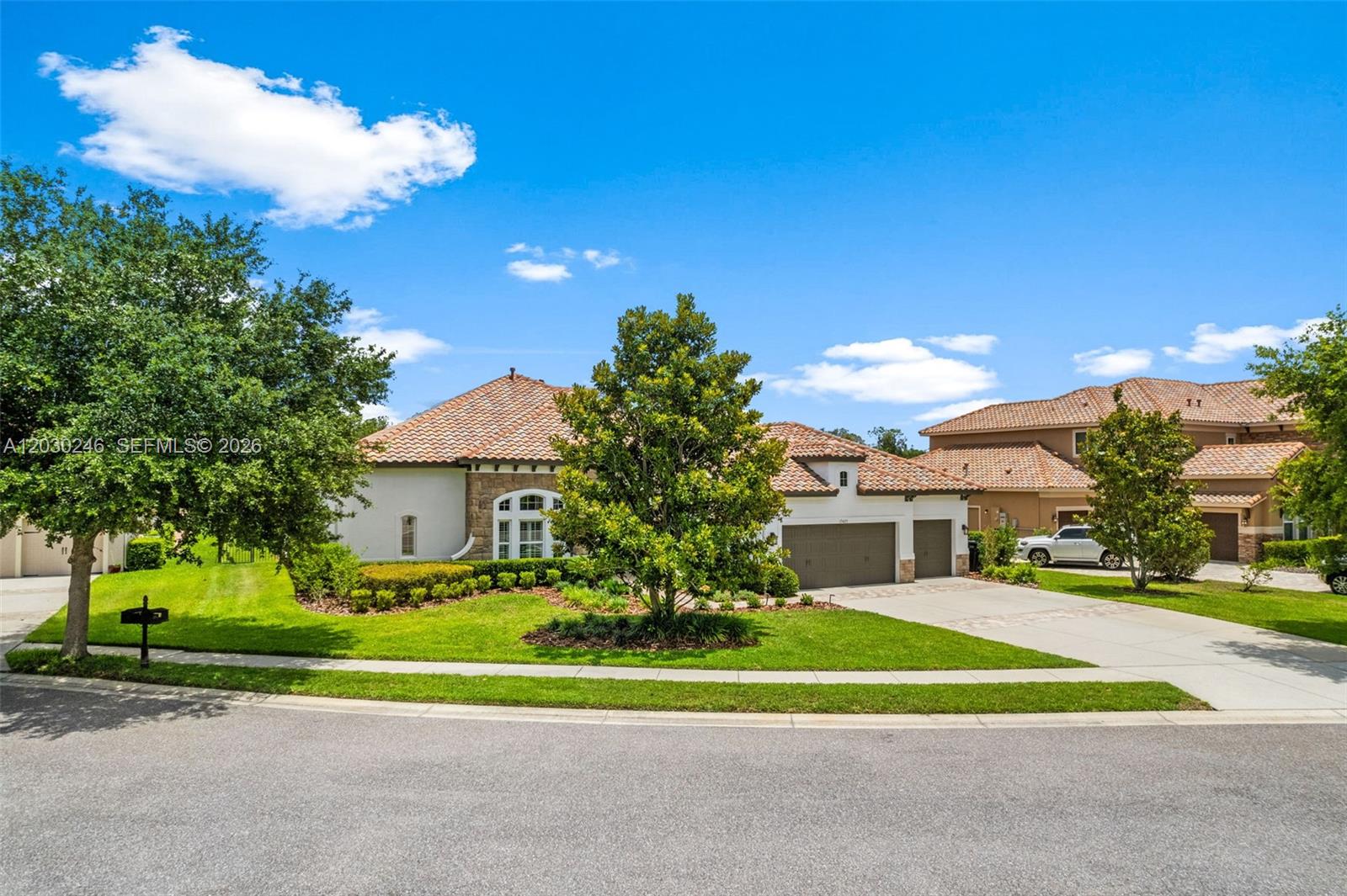 Ladera - Residential