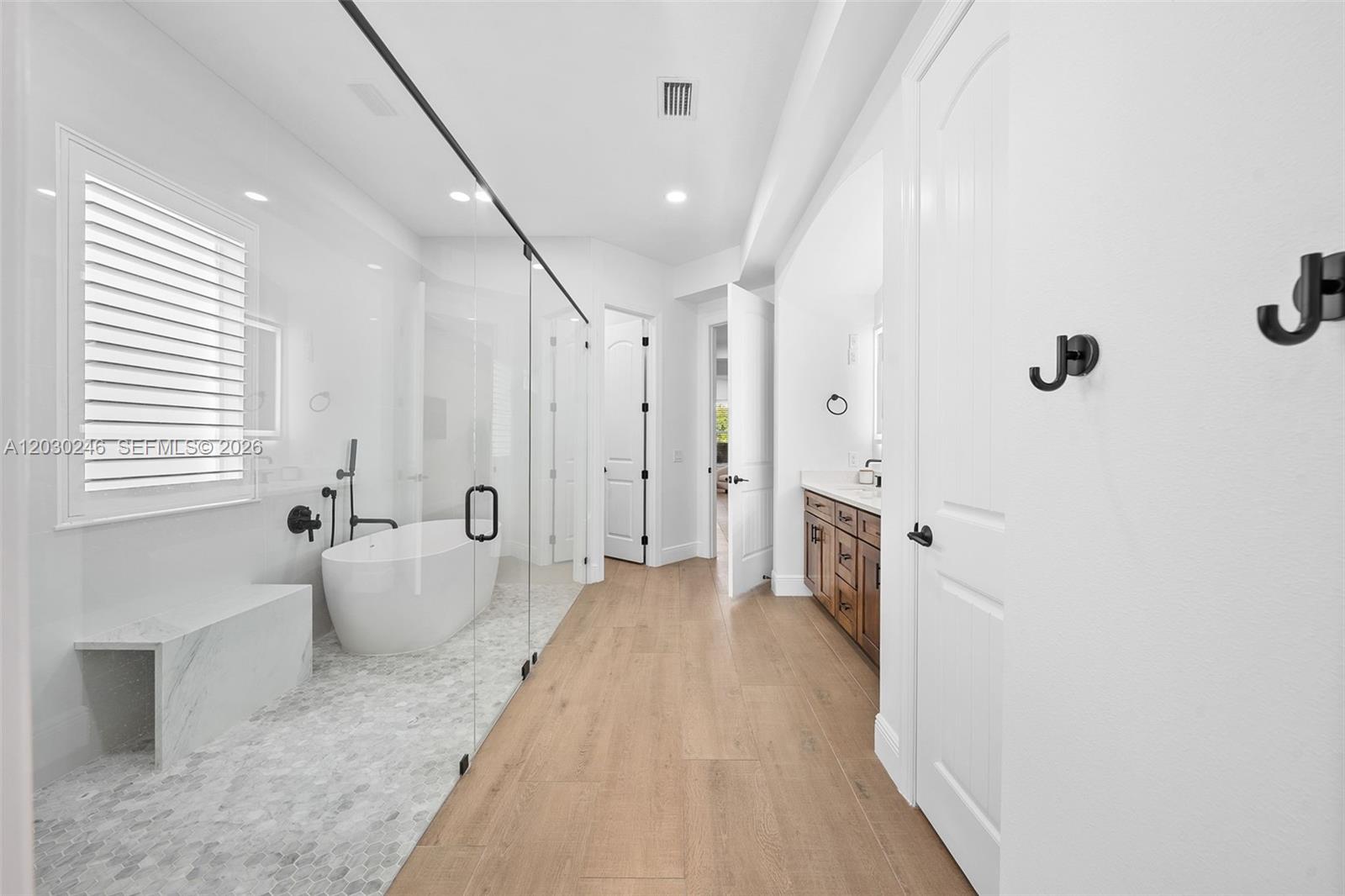 Ladera - Residential