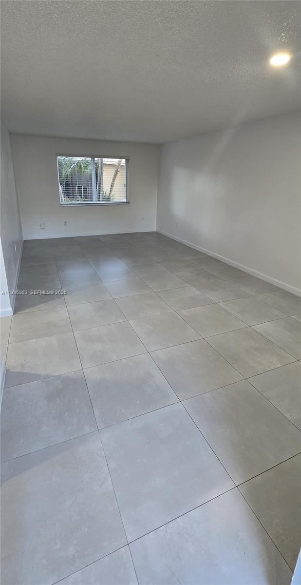 A A DOOLEY SUB - Residential Lease