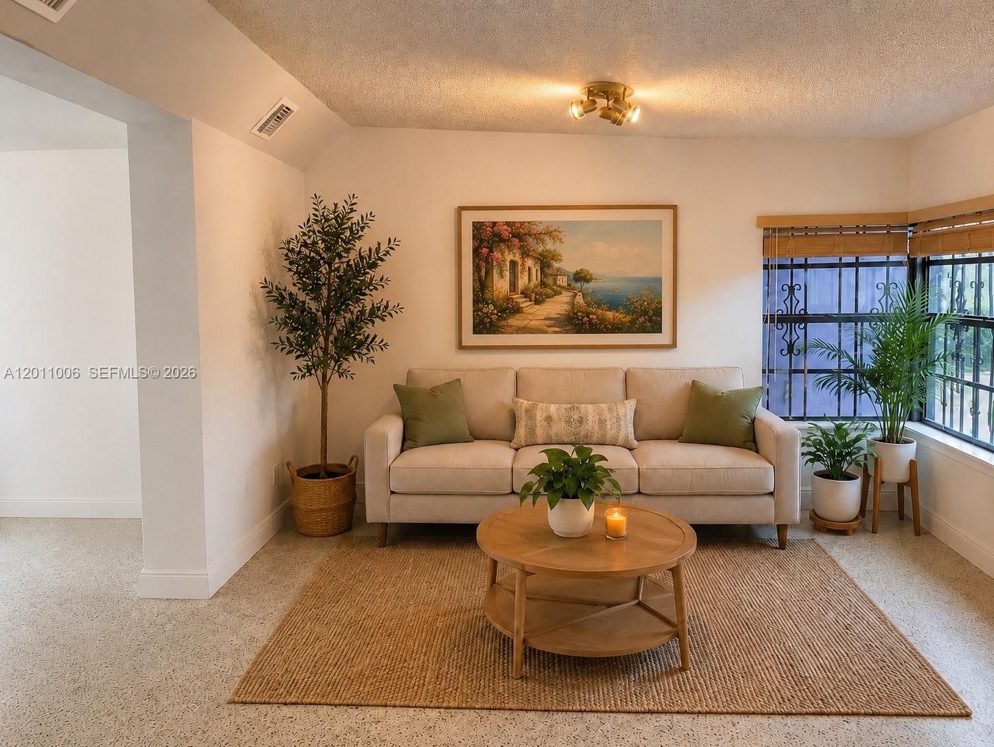 WESTWOOD LAKE 5TH ADDN - Residential