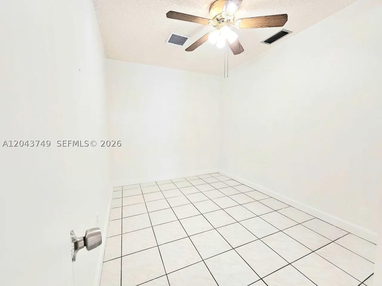 CHURCHILL ESTATES - Residential Lease