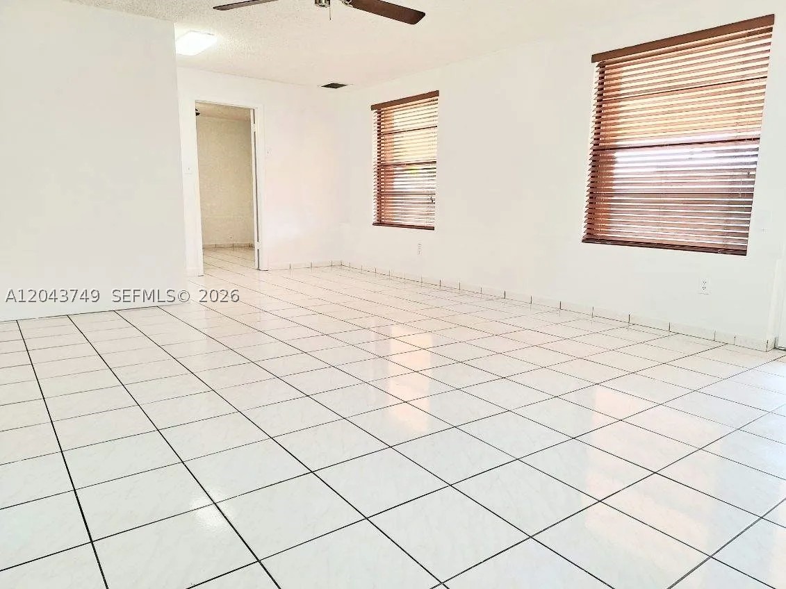 CHURCHILL ESTATES - Residential Lease