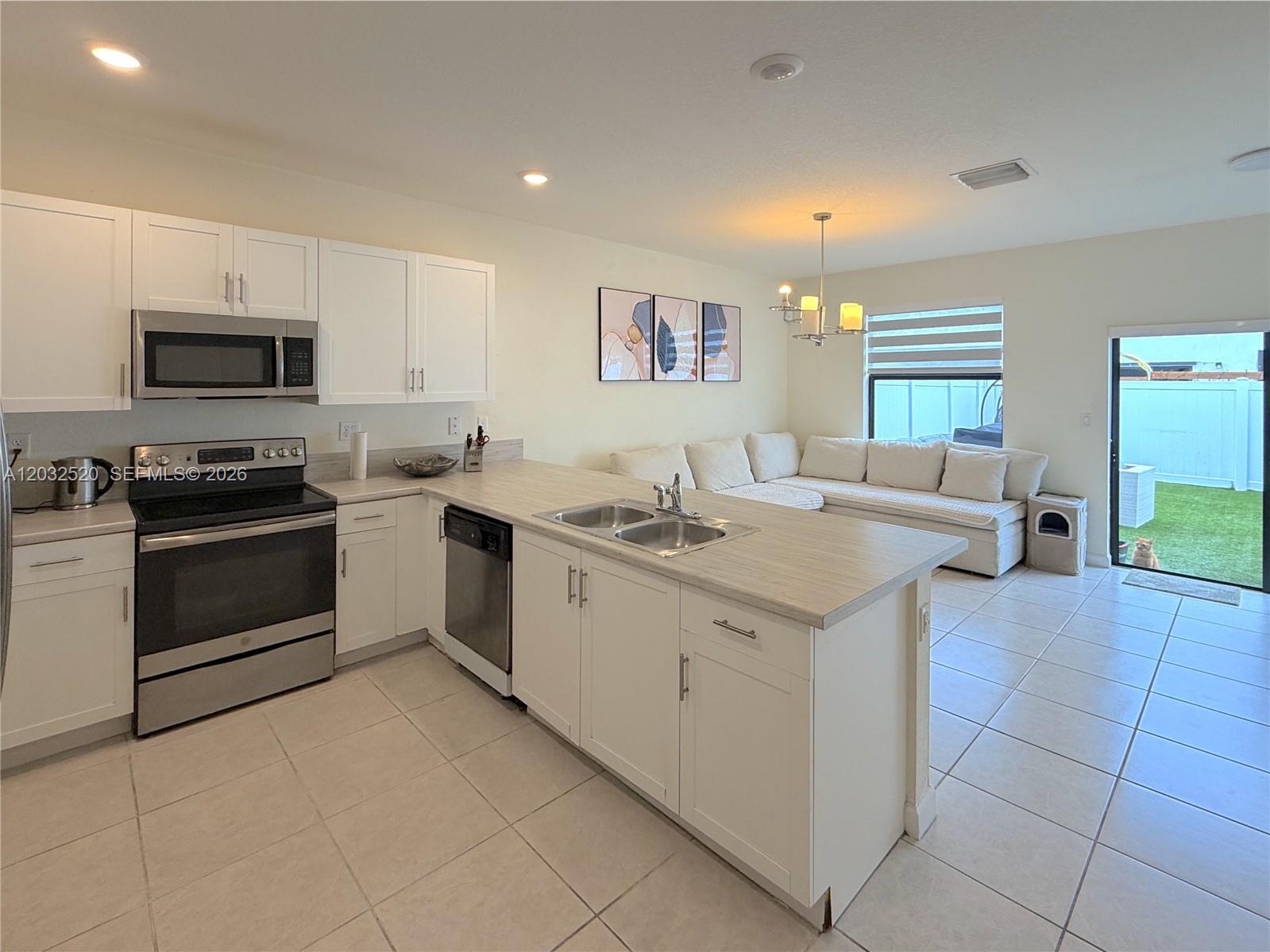 AQUABELLA SECTION TWO - Residential